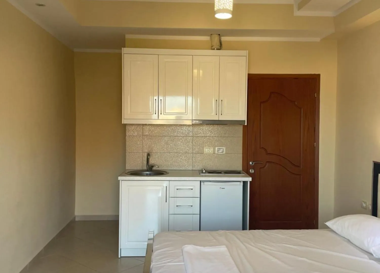 Honey Rooms Sarandë